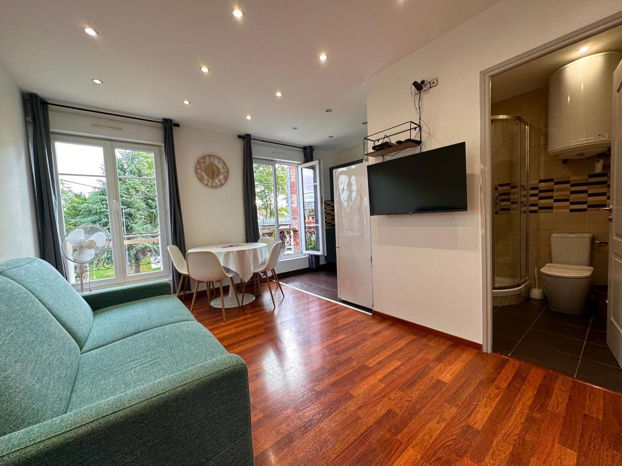 Residence 4T - 33 Bis Avenue Gaston Chauvin Aulnay-sous-Bois Kültér fotó
